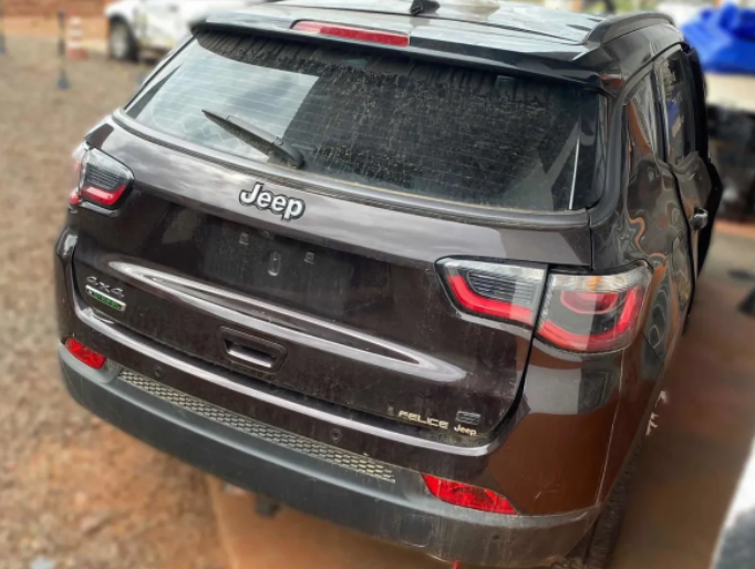 Sucata Jeep Compass Limited S Diesel 4x4 2021 Retirada