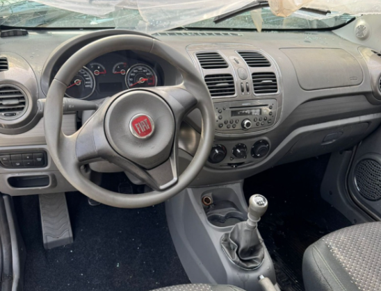 Sucata Fiat Grand Siena 1.6 16v Etorq 2014 Retirada De Peças