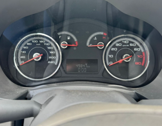 Sucata Fiat Grand Siena 1.6 16v Etorq 2014 Retirada De Peças
