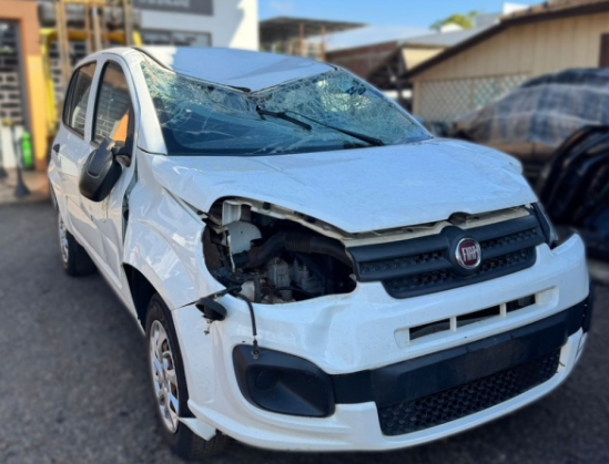 Sucata Fiat Uno 1.0 Attractive 2021 Retirada De Peças