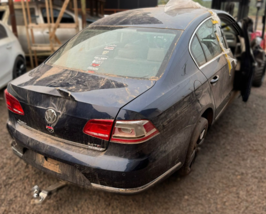 Sucata Volkswagen Passat 2.0 Tsi 2012 Retirada De Peças