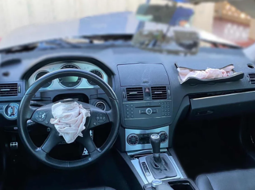 Sucata Mercedes-benz C200 2009 Kompressor Retirada De Peças